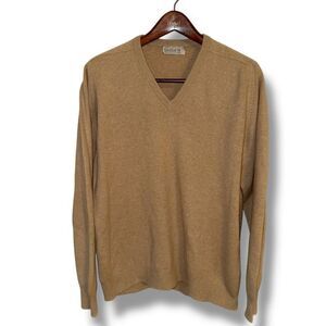 90s Lyle & Scott 100% Cashmere Made in England V-Neck Sweater Men’s Sz M